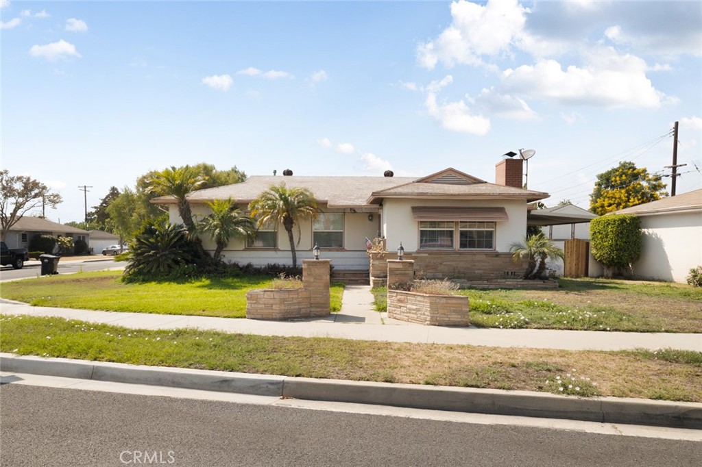 6837 Boer Avenue