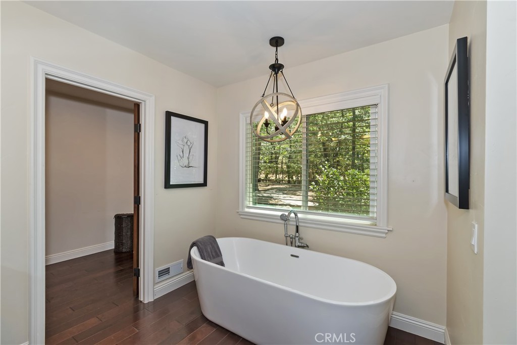 Arrowhead Woods (AWHW) - Residential