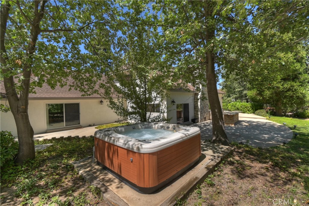 Arrowhead Woods (AWHW) - Residential