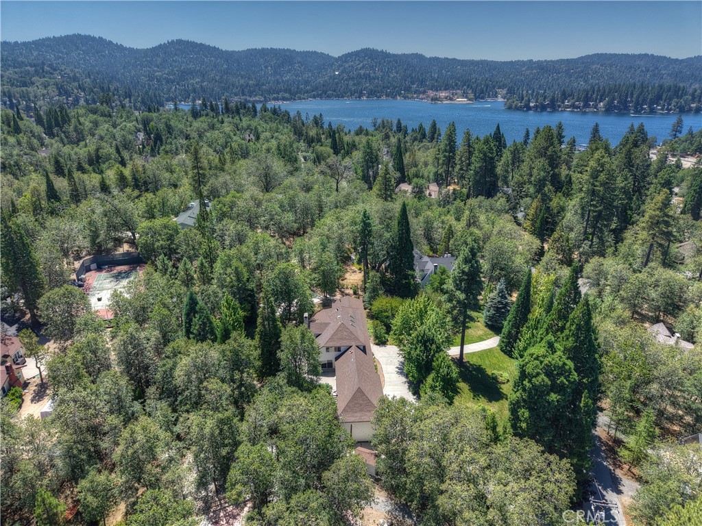 Arrowhead Woods (AWHW) - Residential