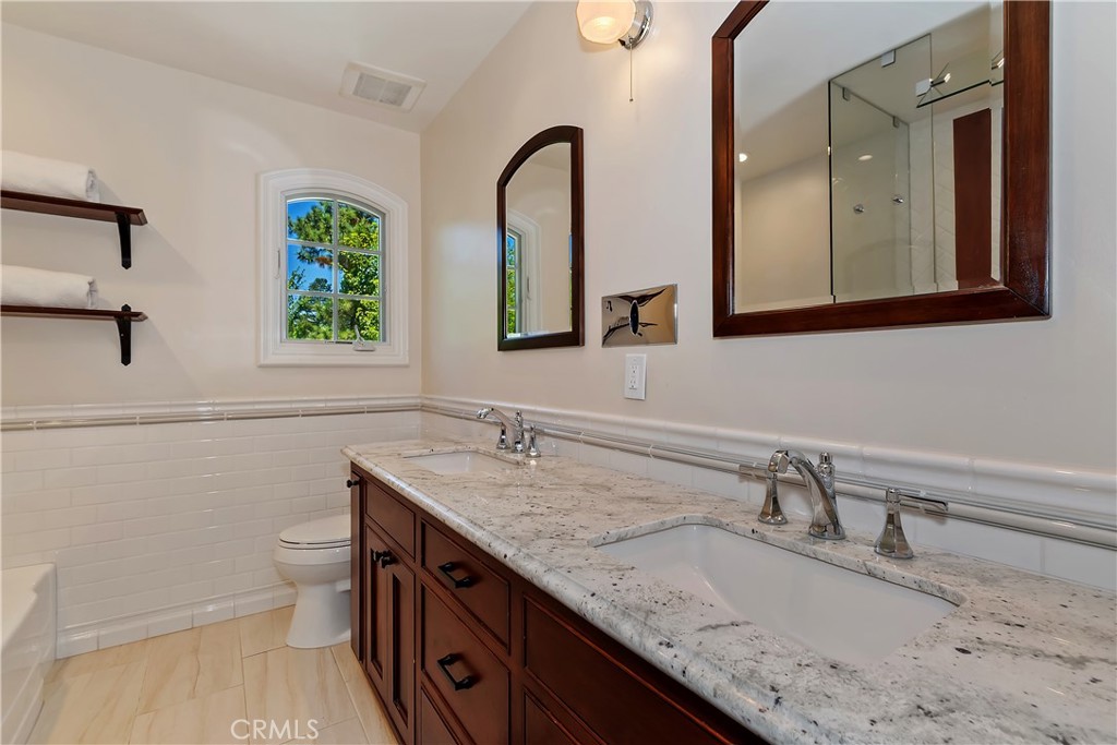 Arrowhead Woods (AWHW) - Residential