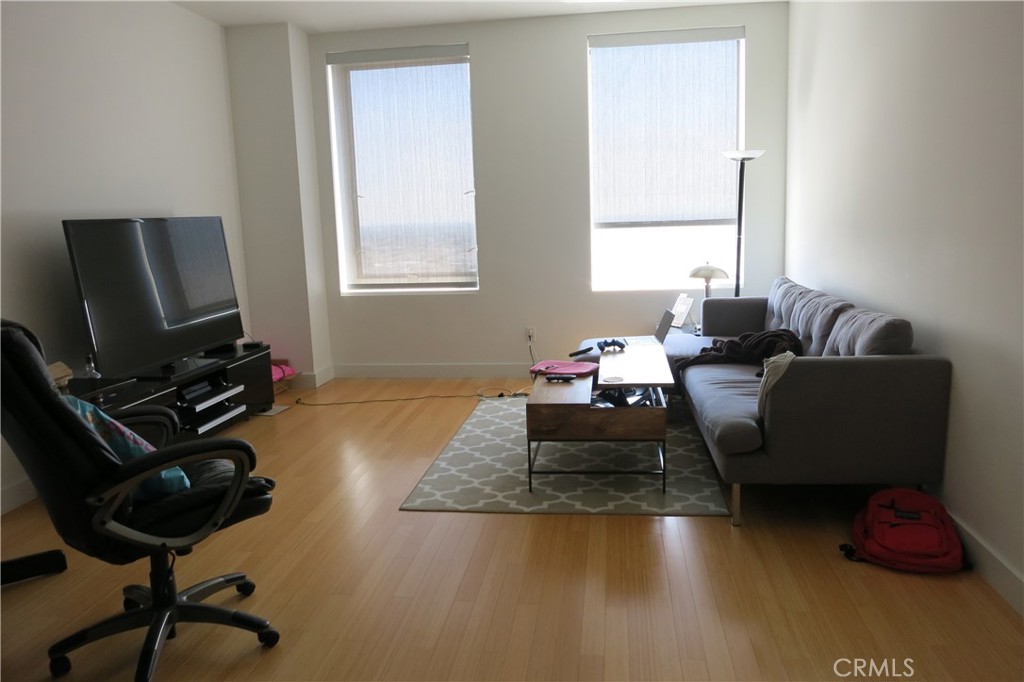 3810 Wilshire Boulevard 309
