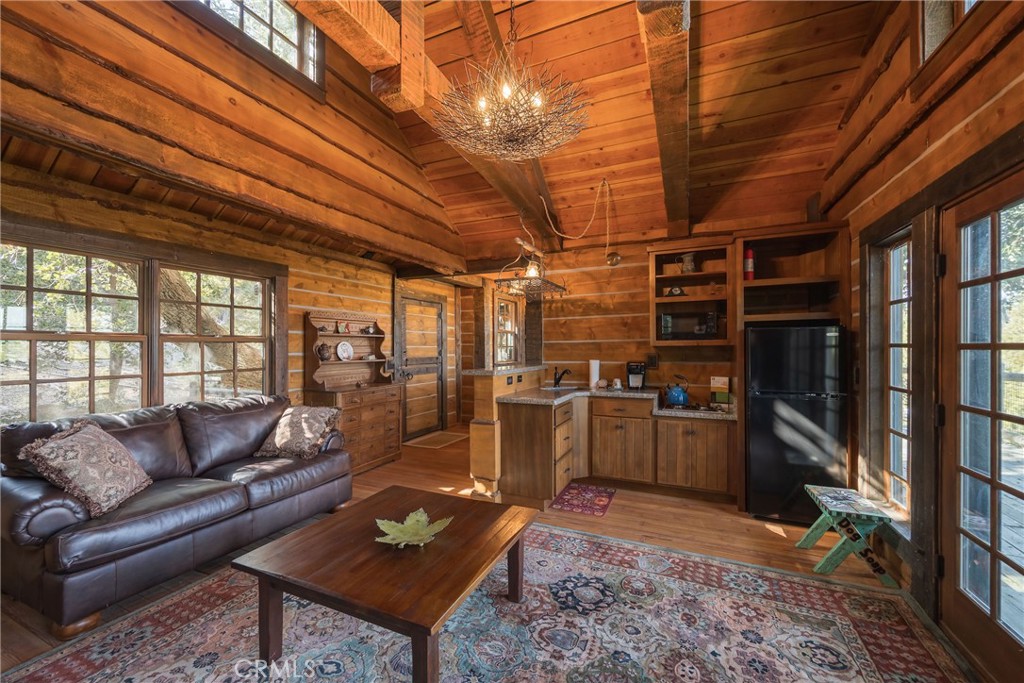 Arrowhead Woods (AWHW) - Residential