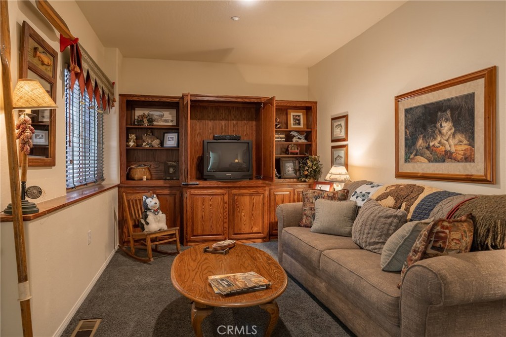 Arrowhead Woods (AWHW) - Residential