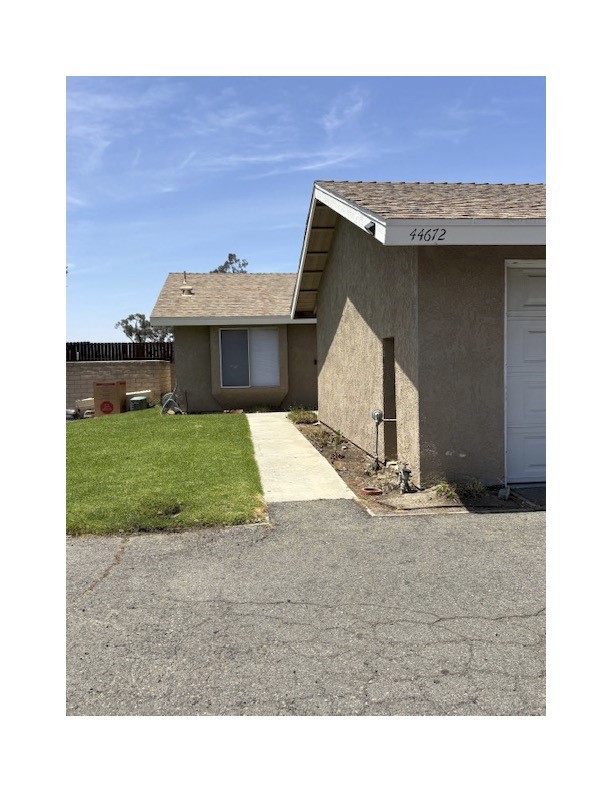 44672 La Paz Road