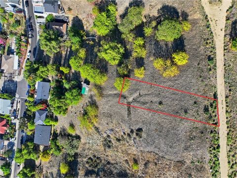 Photo of 2921 Thomas Street, Los Angeles, CA 90034 (MLS # SR26062882)