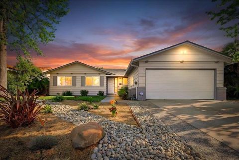 Photo of 5148 Forest View Drive, San Jose, CA 95129 (MLS # ML82041254)