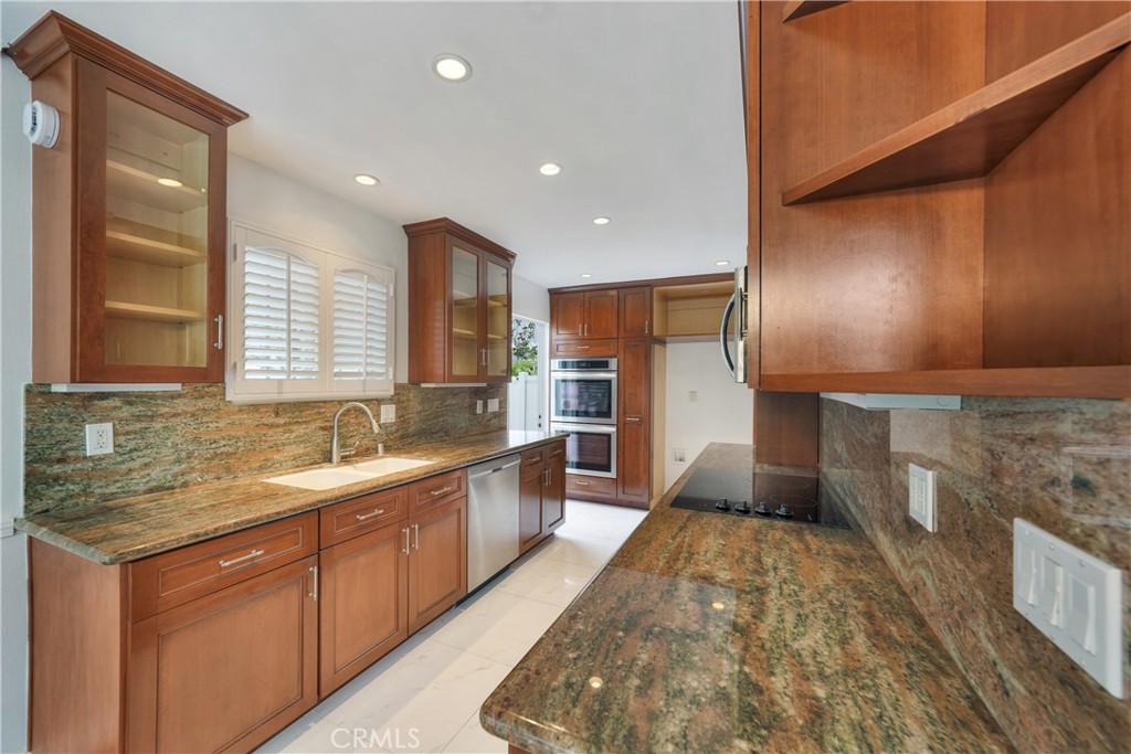 Westcliff Villa (CWWV) - Residential
