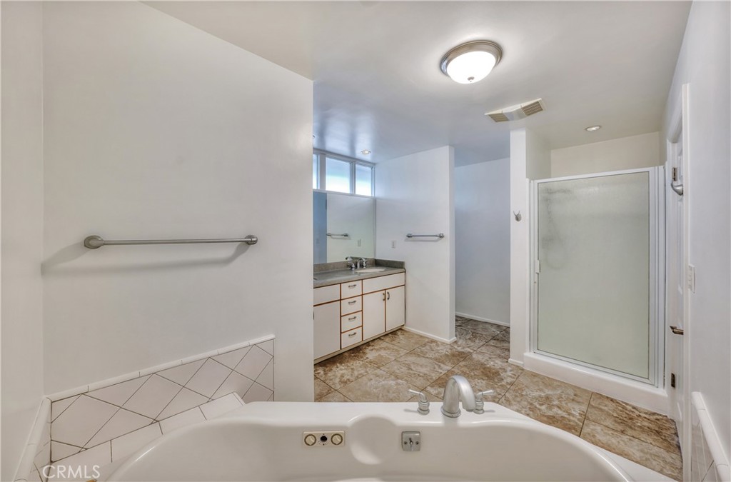 Westcliff Villa (CWWV) - Residential