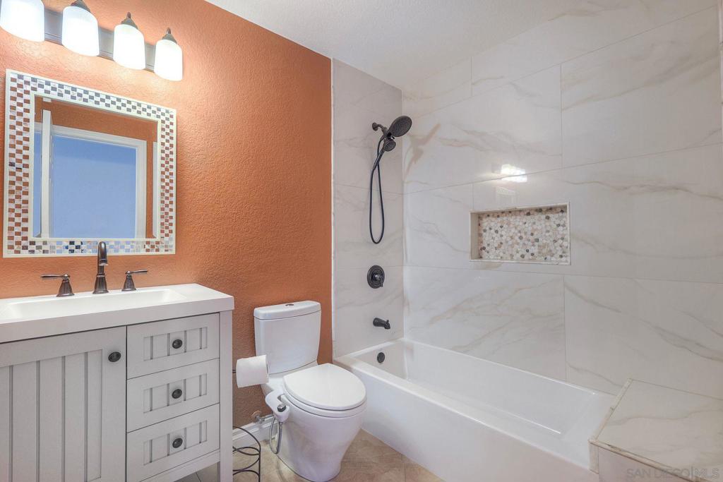 Pacific Beach - Residential Lease