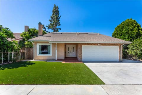 Photo of 20246 Lanark Street, Winnetka, CA 91306 (MLS # SR26076562)