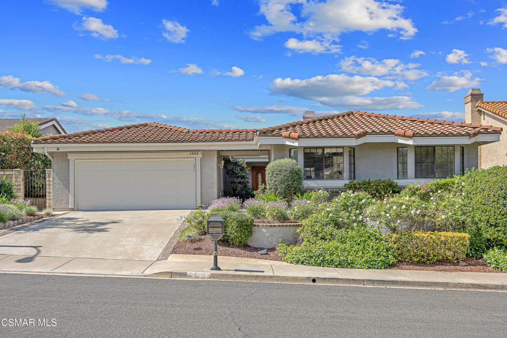 1660 Shadow Oaks Place