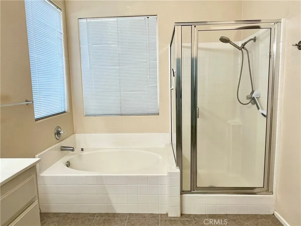 Menifee, California 92585, United States, 4 Bedrooms Bedrooms, ,3 BathroomsBathrooms,Residential,Active,201855