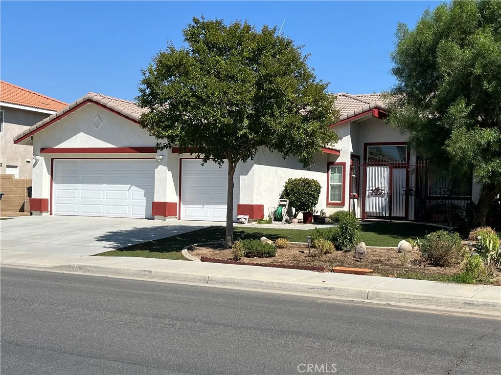 Menifee, California 92585, United States, 4 Bedrooms Bedrooms, ,3 BathroomsBathrooms,Residential,Active,201855