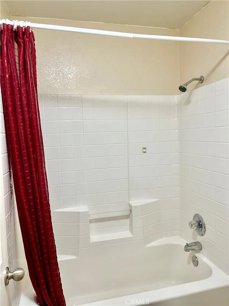 Menifee, California 92585, United States, 4 Bedrooms Bedrooms, ,3 BathroomsBathrooms,Residential,Active,201855