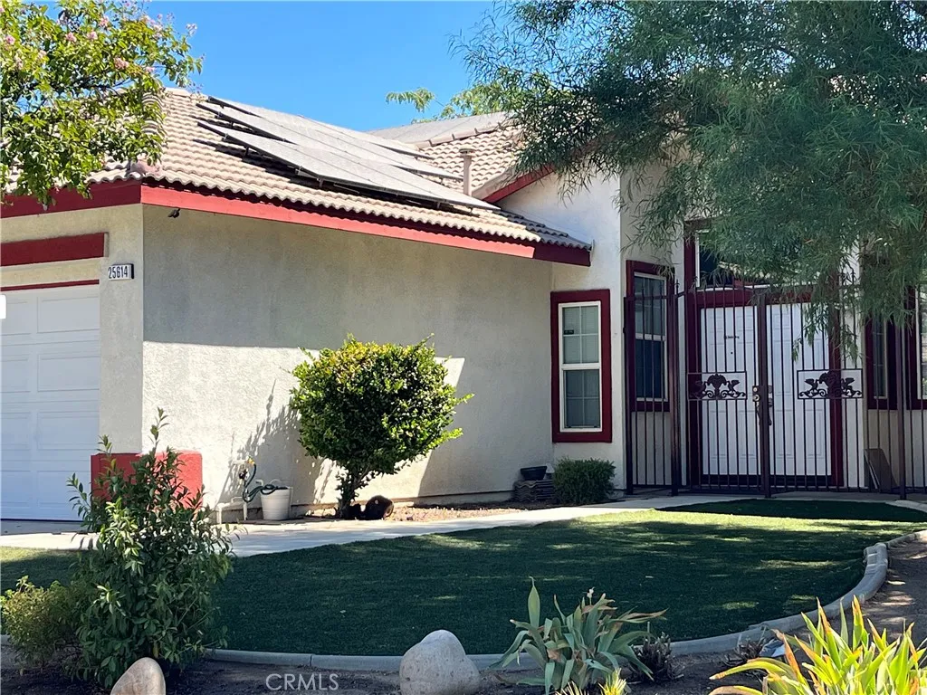 Menifee, California 92585, United States, 4 Bedrooms Bedrooms, ,3 BathroomsBathrooms,Residential,Active,201855