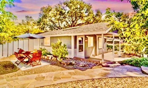 Photo of 20372 Adkinson LN, Trabuco Canyon, CA 92679 (MLS # OC26084113)