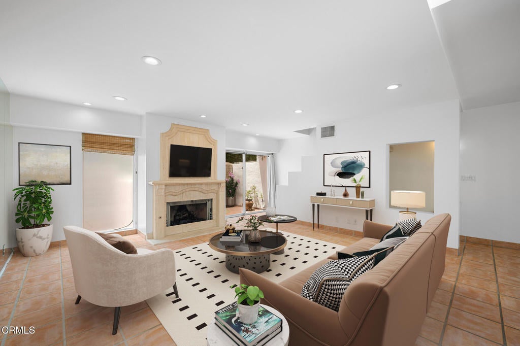 400 Monterey Road 16