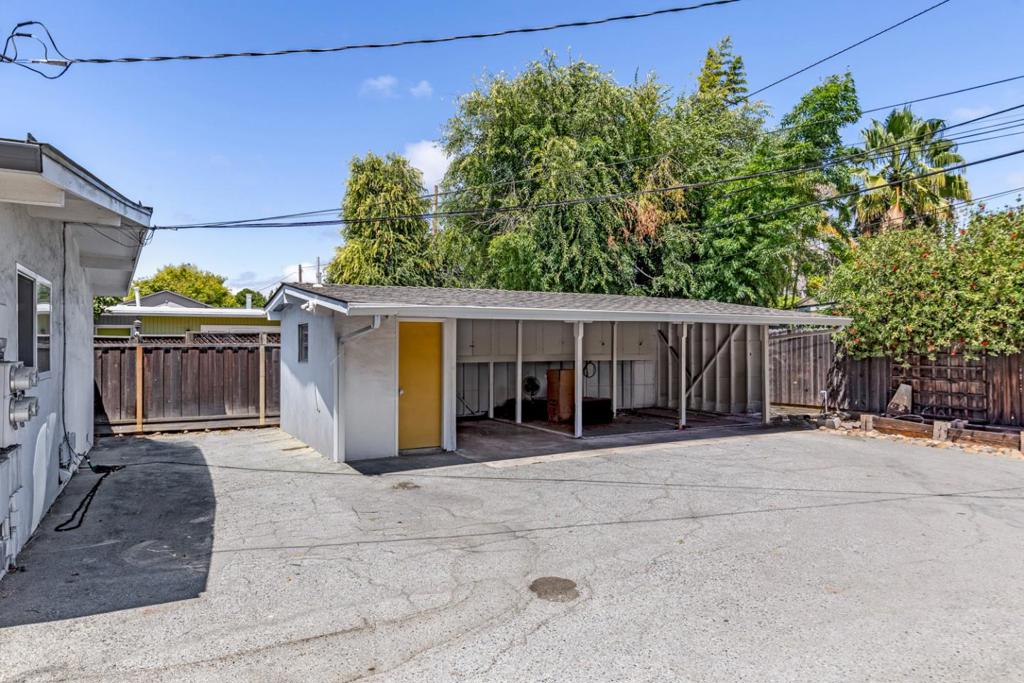 2571 Alma Street