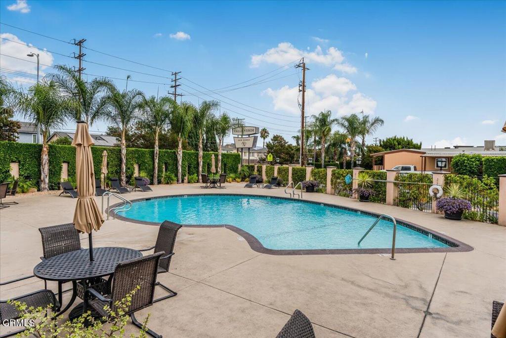 Mobile/Modular/Manufactured - Manufactured In Park