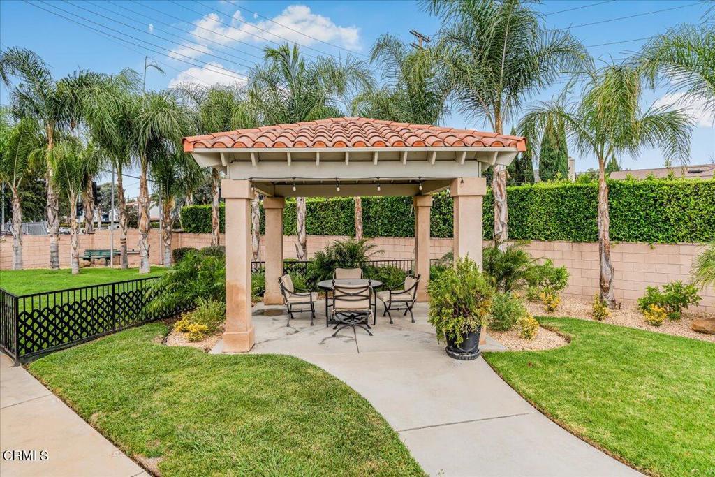 Mobile/Modular/Manufactured - Manufactured In Park