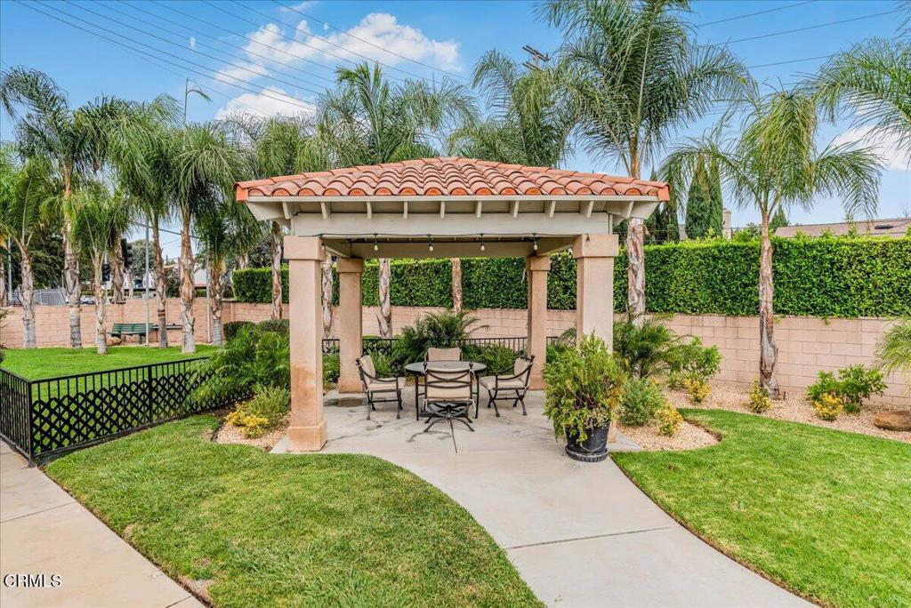 Mobile/Modular/Manufactured - Manufactured In Park