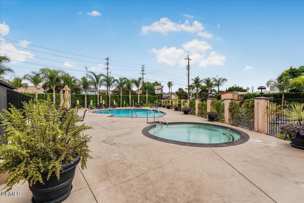 Mobile/Modular/Manufactured - Manufactured In Park