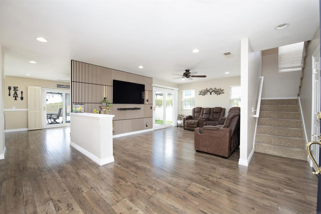 15832 Camino Crisalida