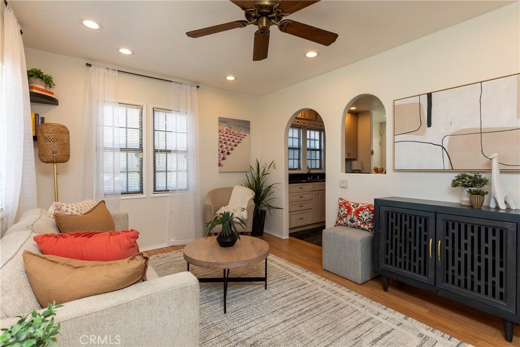 Photo of 2416 E 10th St, Long Beach, CA 90804 (MLS # PW26044301)