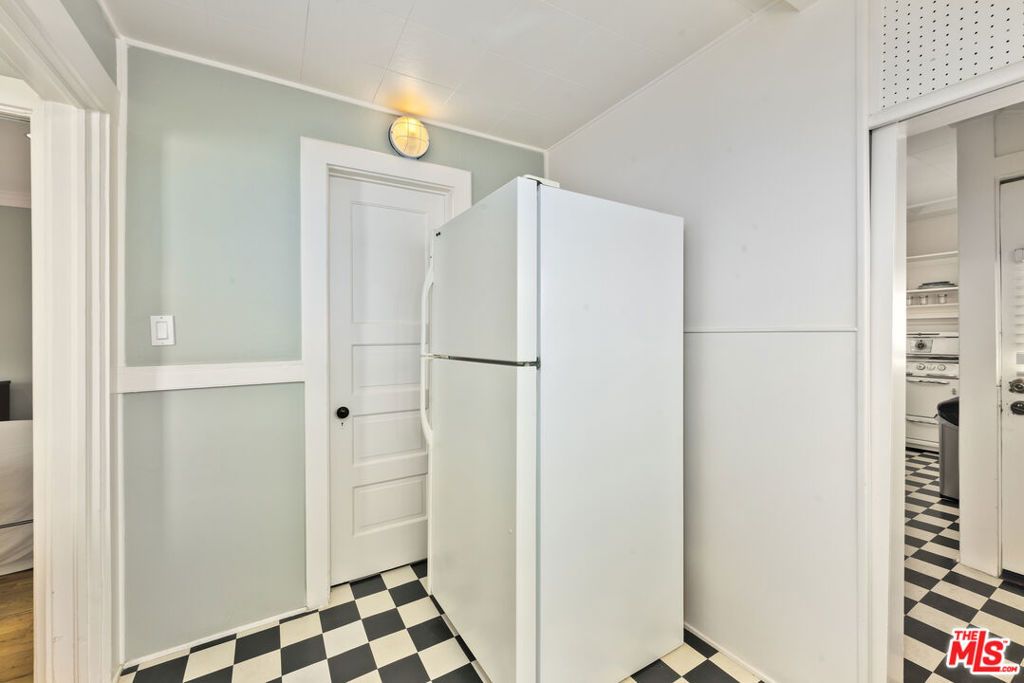 Photo of 137 Strand Street, Santa Monica, CA 90405 (MLS # 25529377)