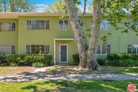 Photo of 5516 Village Green, Los Angeles, CA 90016 (MLS # 26994147)