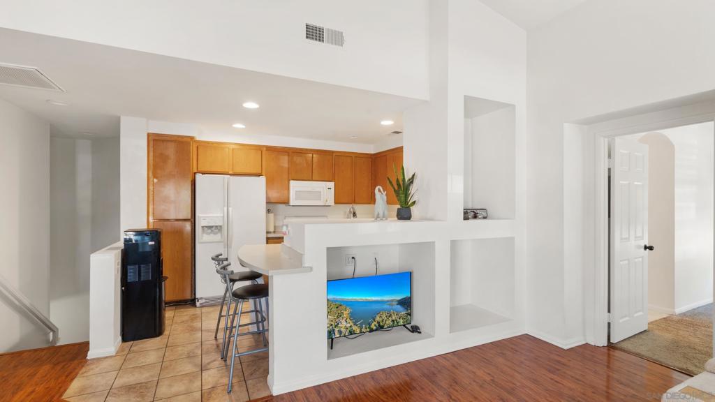 1236 El Cortez Ct
