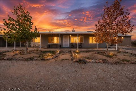 Photo of 1998 Cambria Avenue, Landers, CA 92285 (MLS # SW26159072)