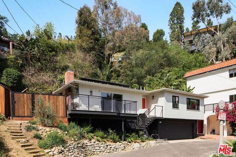 Photo of 6363 Rodgerton Drive, Los Angeles, CA 90068 (MLS # 26796309)