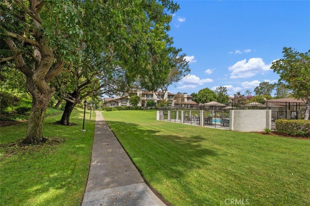 8 Summer Breeze, Irvine CA 92603 - Photo 26
