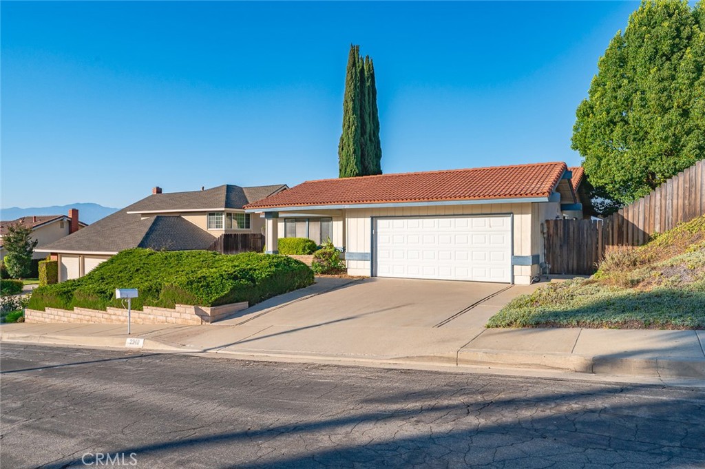 2240 Maywind Way