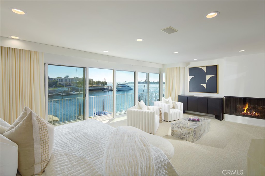 Linda Isle (LIND) - Residential