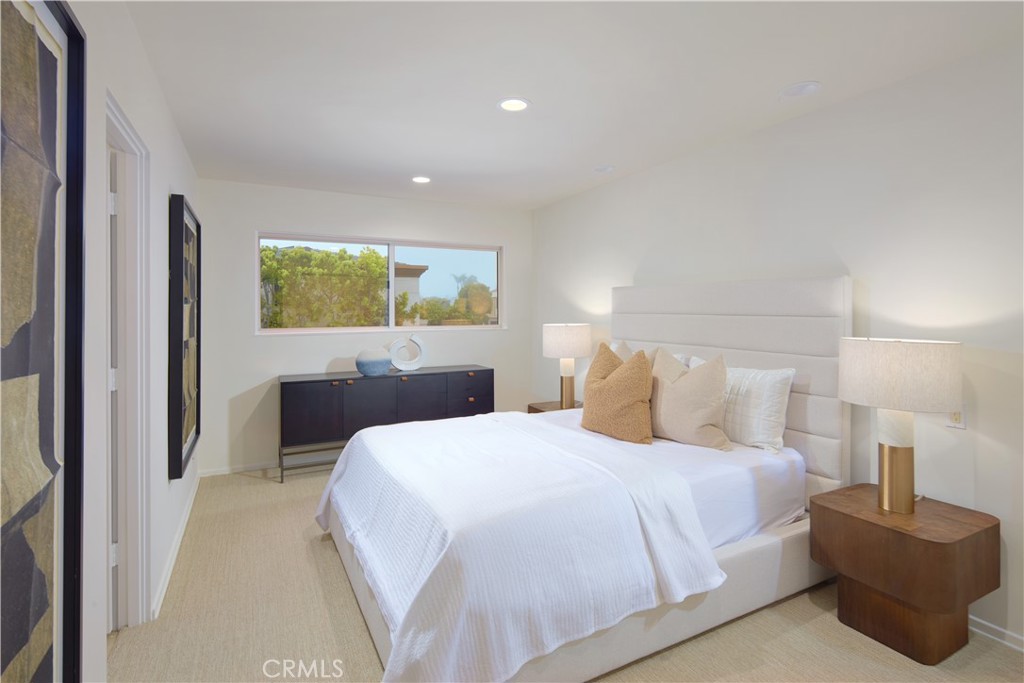 Linda Isle (LIND) - Residential