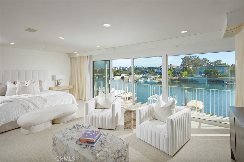 Linda Isle (LIND) - Residential