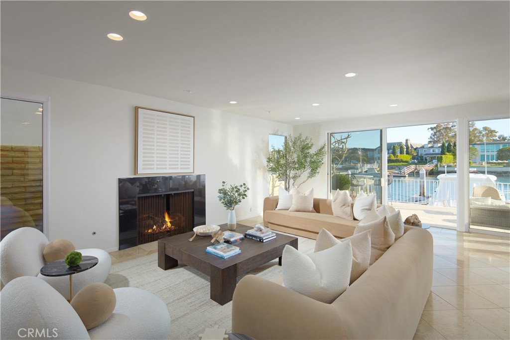 Linda Isle (LIND) - Residential