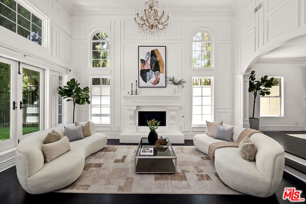 509 Westmount Drive