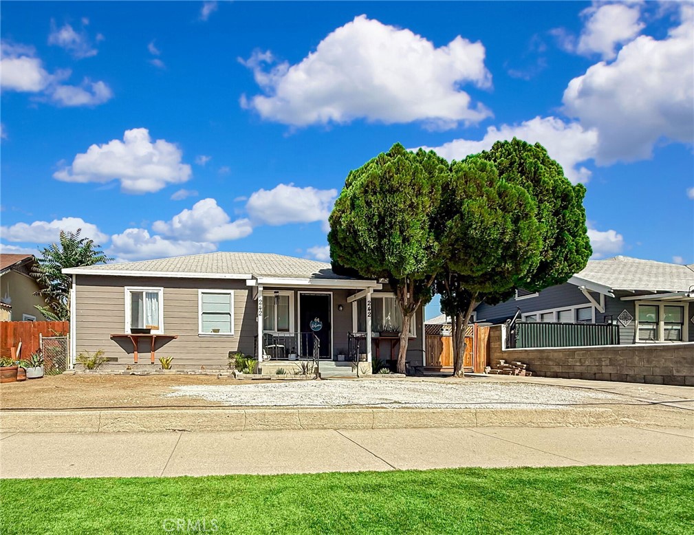 Great Duplex Opportunity! This property offers flexibility and income potential on a spacious large lot. The front unit features 3 bedrooms and 1 bathroom, providing ample living space, while the back unit includes 1 bedroom and 1 bathroom—ideal for extended family, guests, or rental income.
The layout is designed for convenience with most utilities already separated for each unit (gas, electric, trash, mailing addresses are 242 and 242 1/2), making it easier to manage expenses. A new artificial lawn area between the units creates an attractive, low-maintenance outdoor space, and the gated concrete driveway provides plenty of off-street parking. At the rear, a large storage shed on a concrete slab offers extra storage, workshop potential, or space for hobbies.
Don't miss the opportunity to live in one unit and rent the other, or expand your rental portfolio with two income-producing residences. No HOA, Super Low taxes, and good lot size, the property offers multiple possibilities for homeowners and investors alike. Unique chance to own a versatile duplex with both living and/or investment potential! Make an appointment Today!