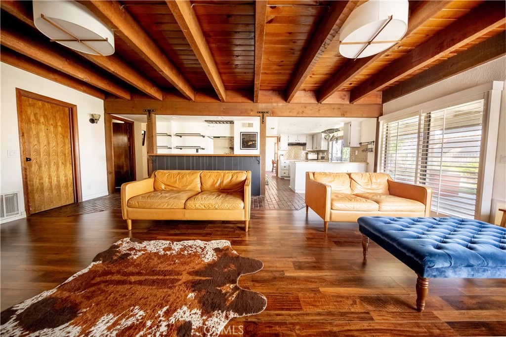 13685 Hidden Valley Road