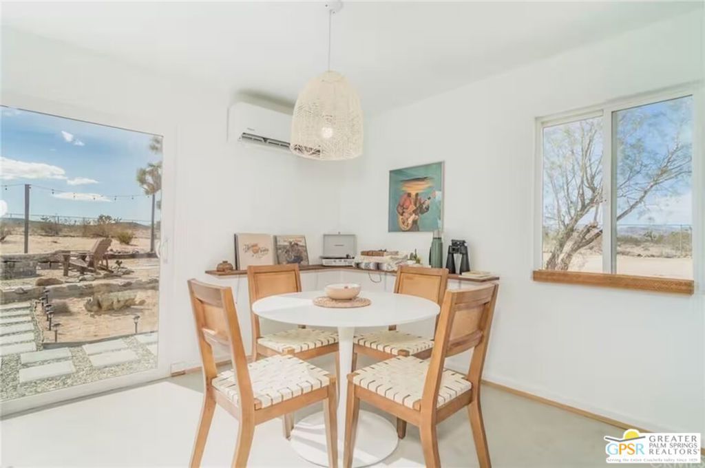 Homestead Valley - Residential