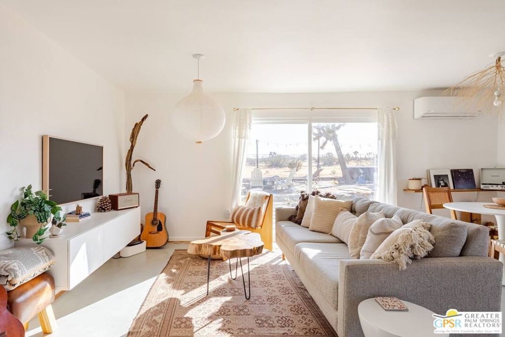 Homestead Valley - Residential