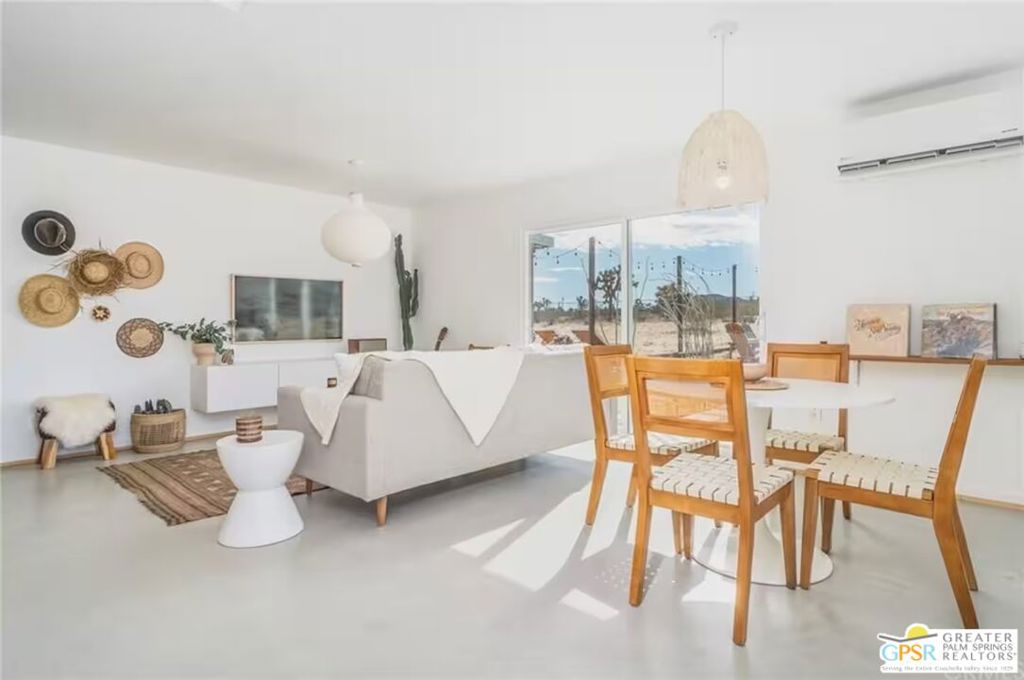 Homestead Valley - Residential