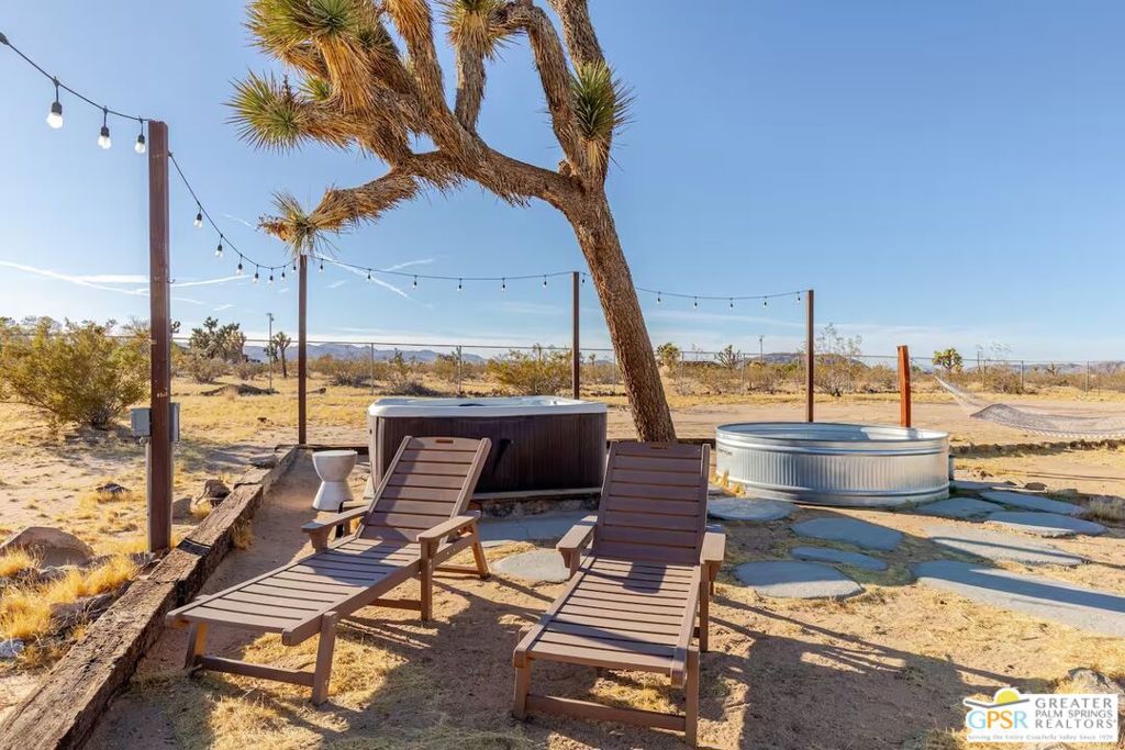 Homestead Valley - Residential