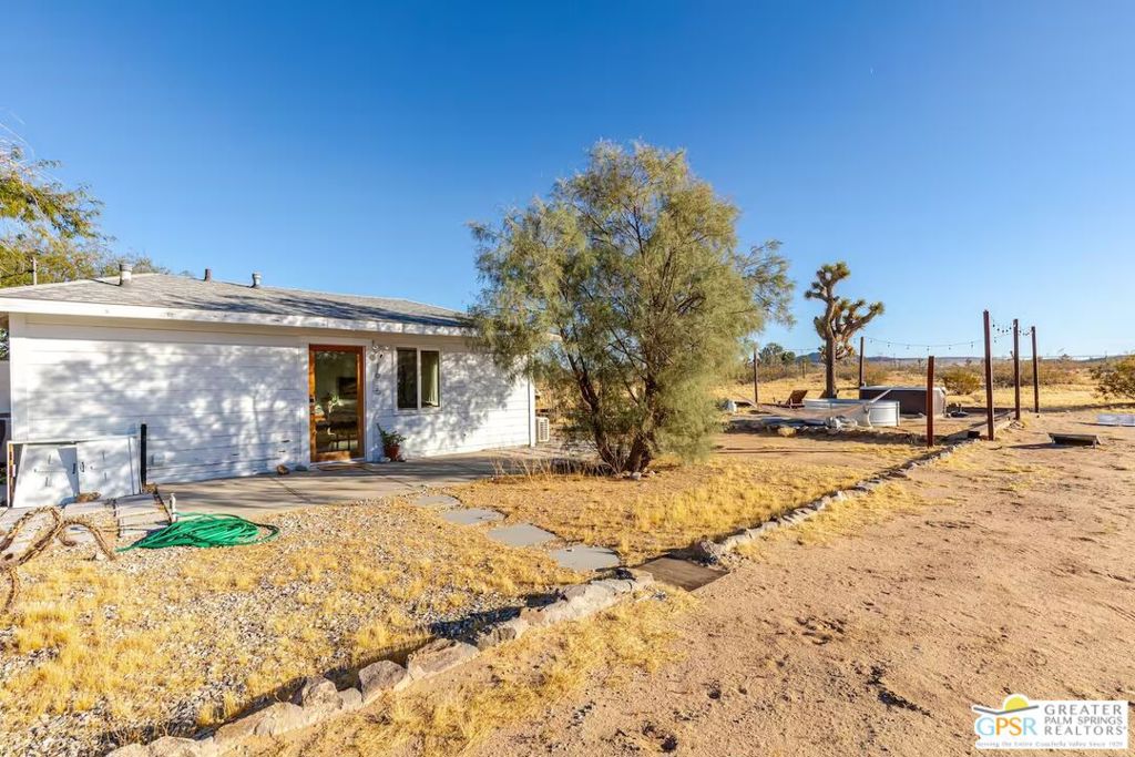 Homestead Valley - Residential
