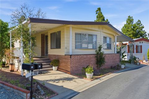 24001 Muirlands 11 Lake Forest CA 92630