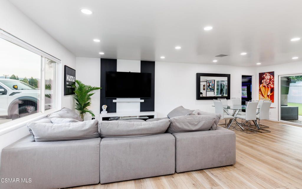 Photo of 3055 Amarillo Avenue, Simi Valley, CA 93063 (MLS # 226000301)